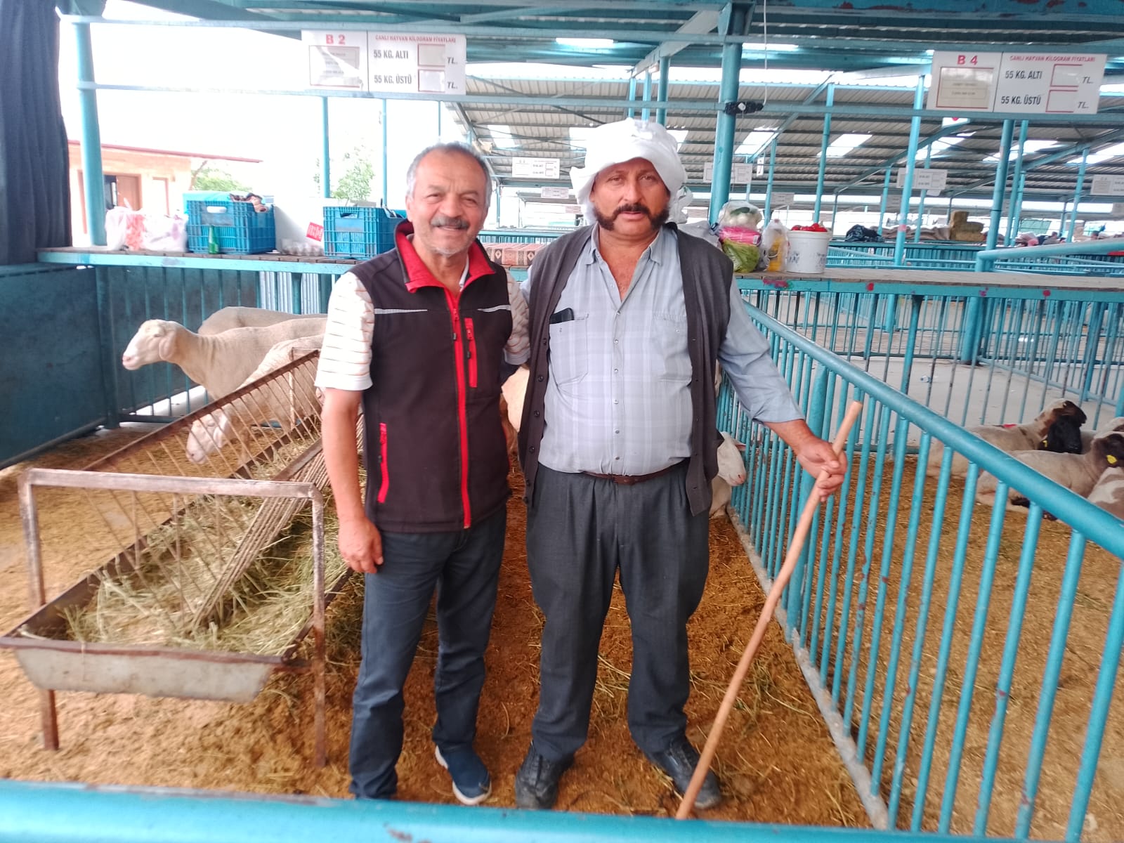 Başkan Hatipoğlu “Sağlığınız için kurbanlığınızı Hayvan Pazar’ından alın”