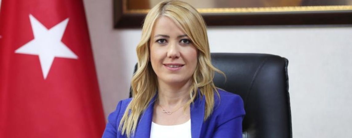 ŞENİZ DOĞAN AK PARTİ’YE Mİ GEÇİYOR? Bütün siyasi kulisler bu iddia ile çalkalanıyor